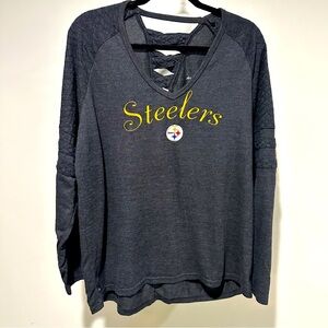 Ladies Steelers embroidered sweatshirt Size 2xl